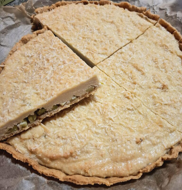Torta salata di asparagi